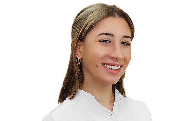 Ахматова Шахи Ахматовна