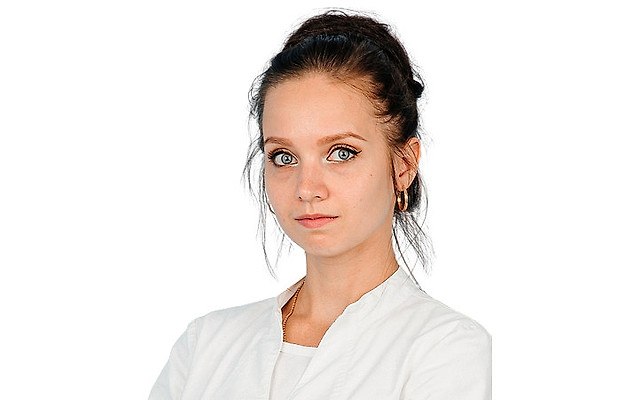 Чугайнова (Кирпичева) Алина Анатольевна