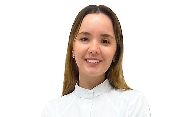 Зеленеева Эльмира Салмановна