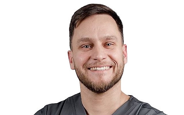 Максимов Дмитрий Юрьевич