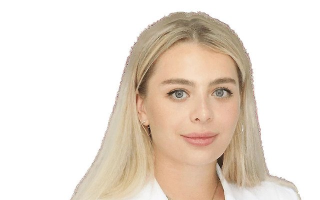 Хугаева Элеонора Алановна