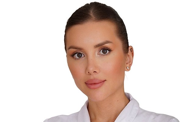 Никифорова (Модина) Анна Сергеевна