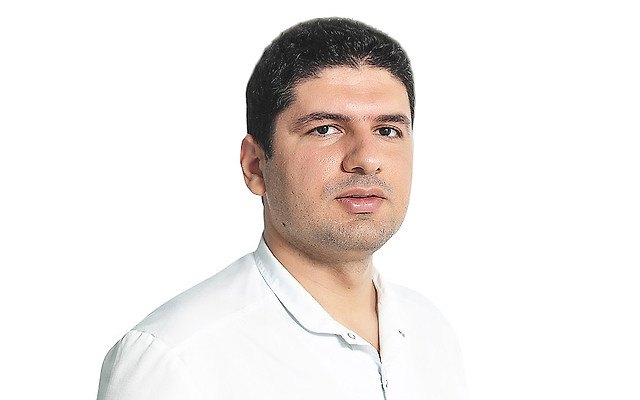 Шахруян Сина