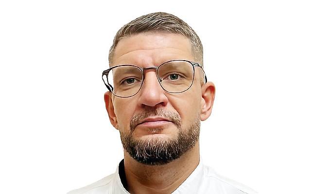 Петров Евгений Олегович