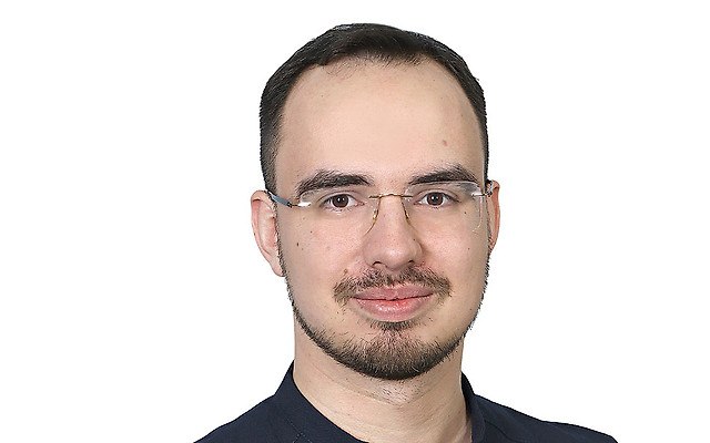 Кузнецов Артем Алексеевич