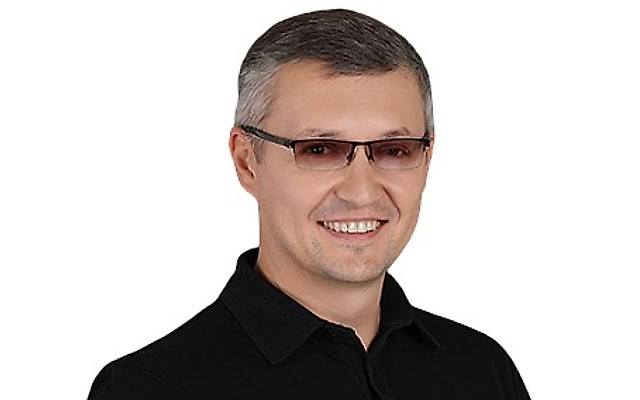 Карнеев Андрей Николаевич