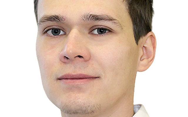 Петров Виктор Дмитриевич