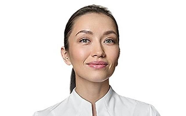 Николаева Елена Викторовна