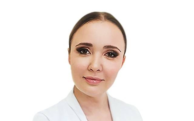 Амосова Юлия Сергеевна