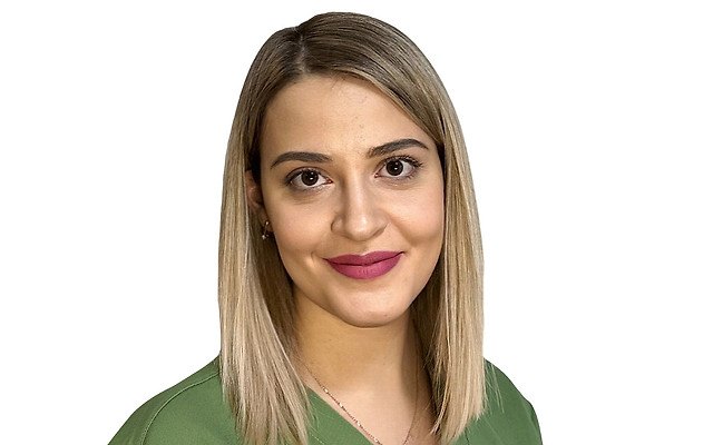 Выжанова (Сафарян) Анжела Араратовна